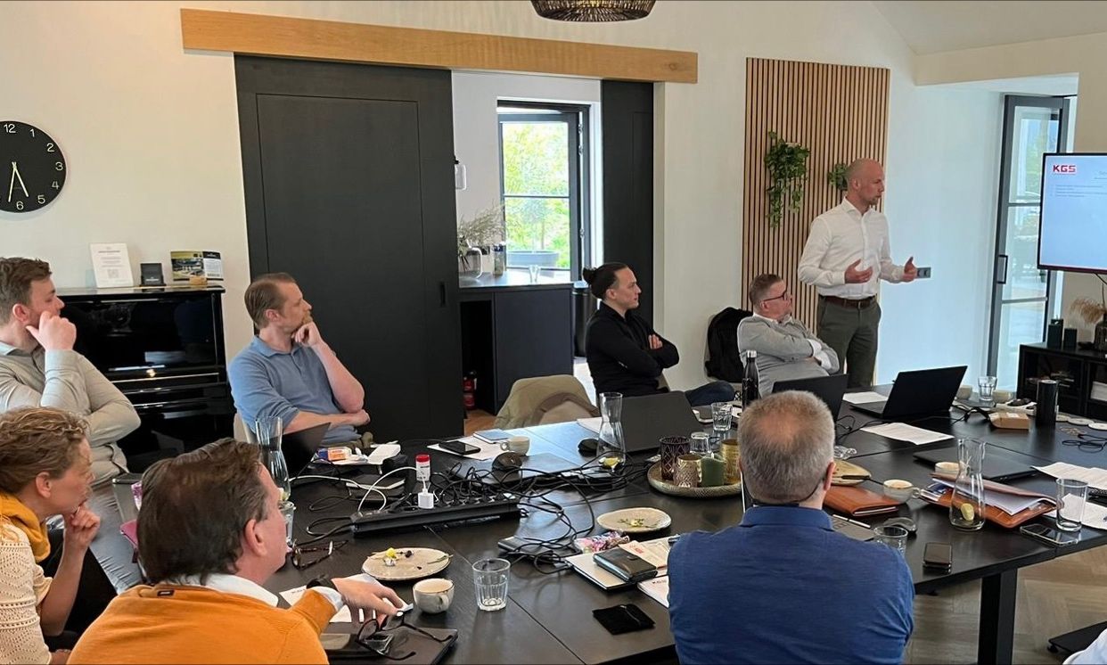 KGS vergaderen bij Villa Oudendijck